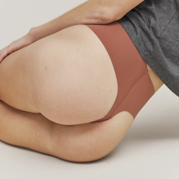 girlfriend collective Other - Girlfriend Collective Bundle of 4 High Rise Thongs Copper Black Medium